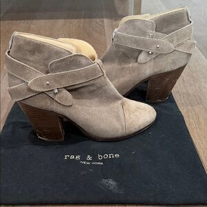 Rag & Bone harrow Taupe Suede Ankle Booties